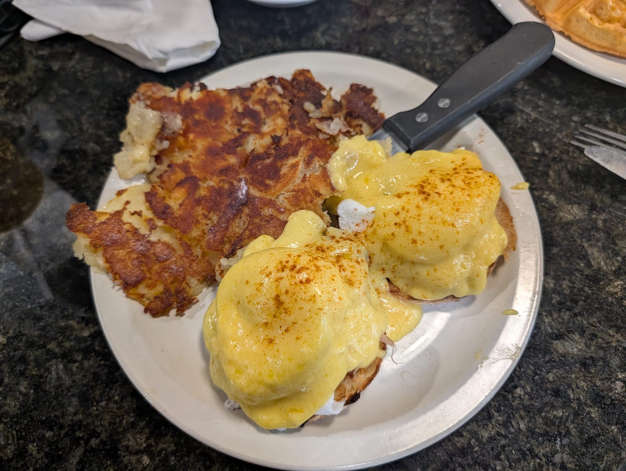 3W Eatery eggs benedict
